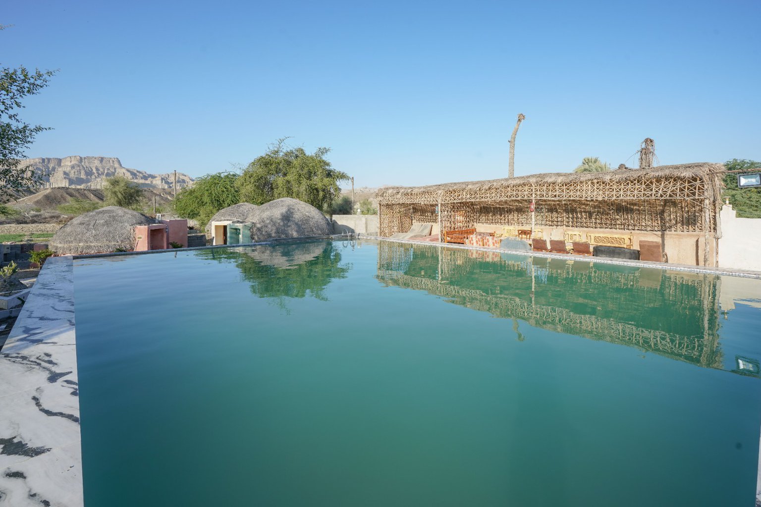 بوم گردی بلوچ زاده