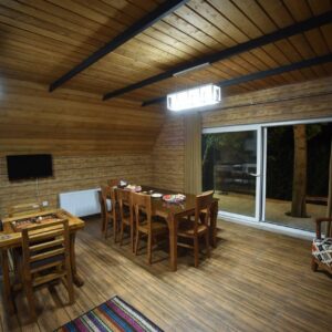 کلبه یک خوابه سوئیسی سعید