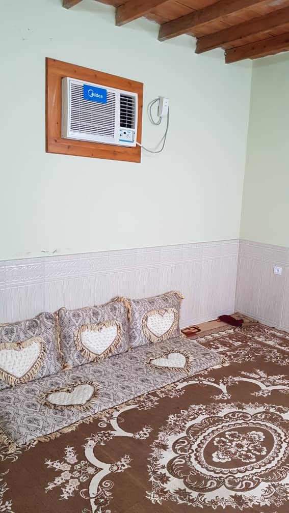 بوم گردی آژ