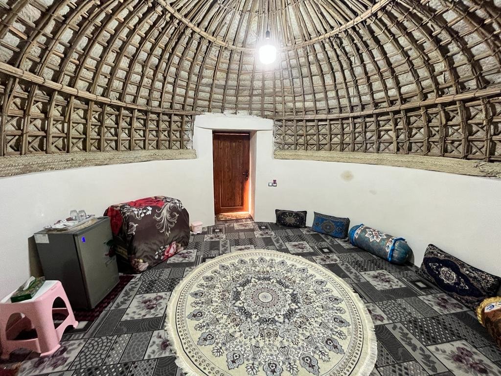 بوم گردی پرهیزکار