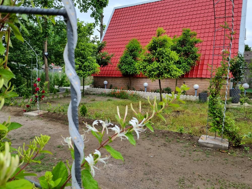 کلبه یک خوابه سوئیسی سعید