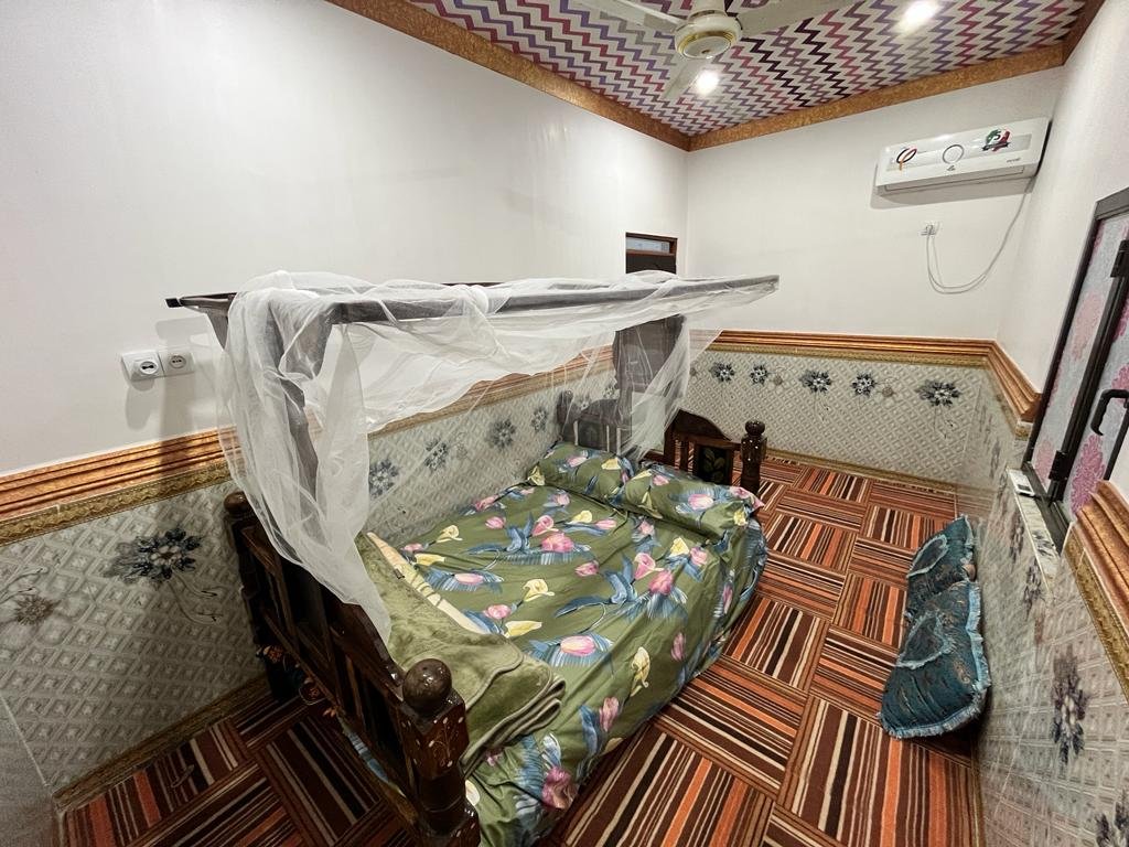بوم گردی گرگیج