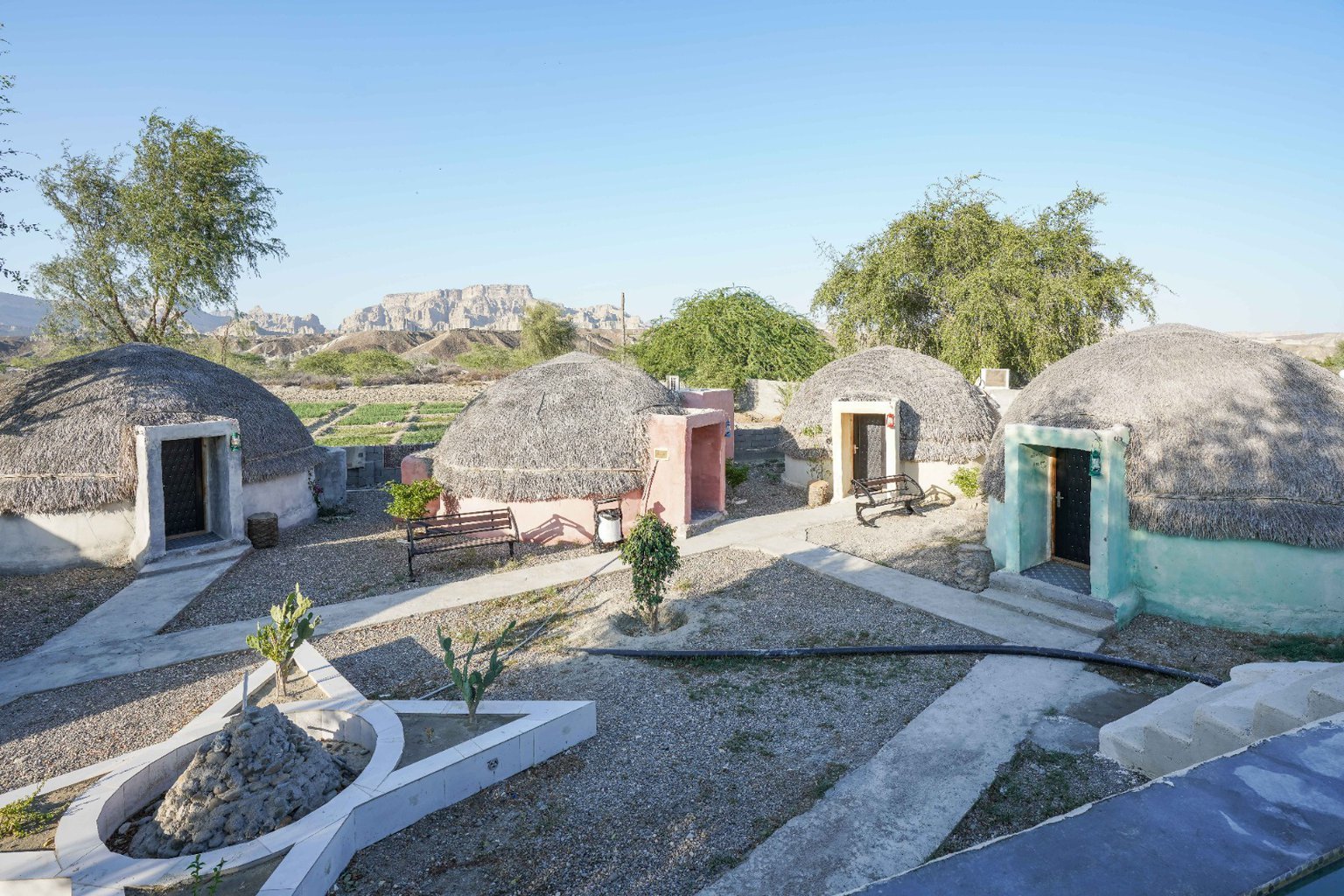 بومگردی بلوچ زاده