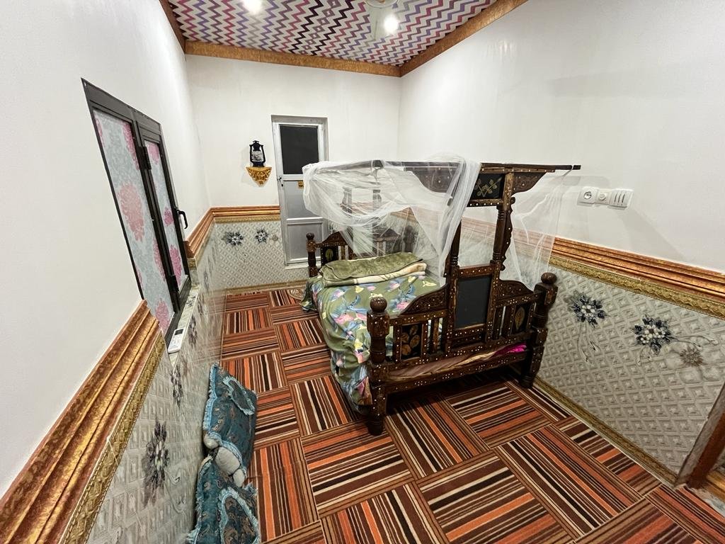 بوم گردی گرگیج