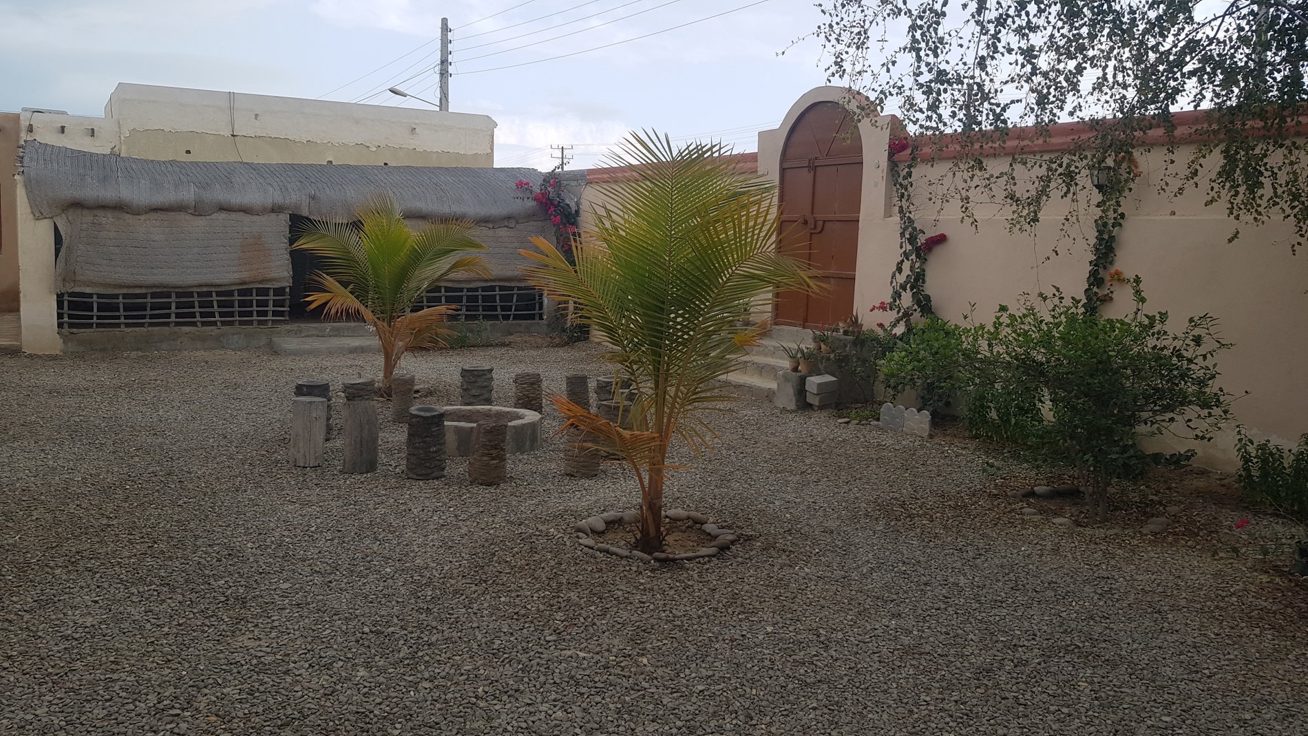 بوم گردی آژ